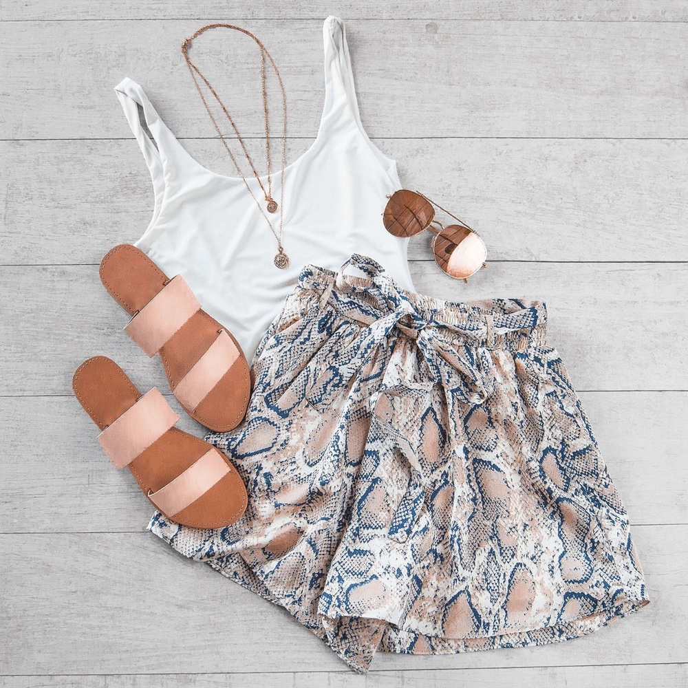 Taupe Snakeskin Self-Tie Shorts ✨